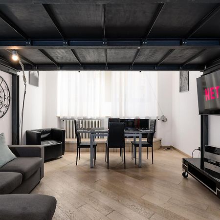 Moderno Loft A 150Mt Dalla Metro "Bernini" Torino Eksteriør billede